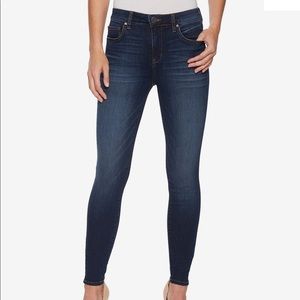 NWT - Kut from the Kloth Mia Skinny Jeans